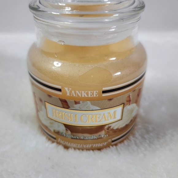 Yankee Irish Cream Candle Rare Vintage Black Band Small Jar Lid 3.7 Oz 138216 - Picture 4 of 11